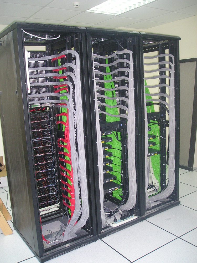 弱電智能化施工工程中的計算機(jī)網(wǎng)絡(luò)系統(tǒng)部署與自動化工程服務(wù)